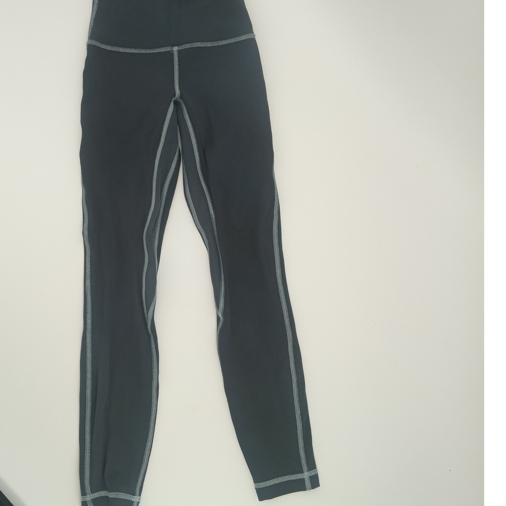 Lululemon Womens High Rise Athletic Leggings Gray Contrast Stitch LW5CTCS Size 0